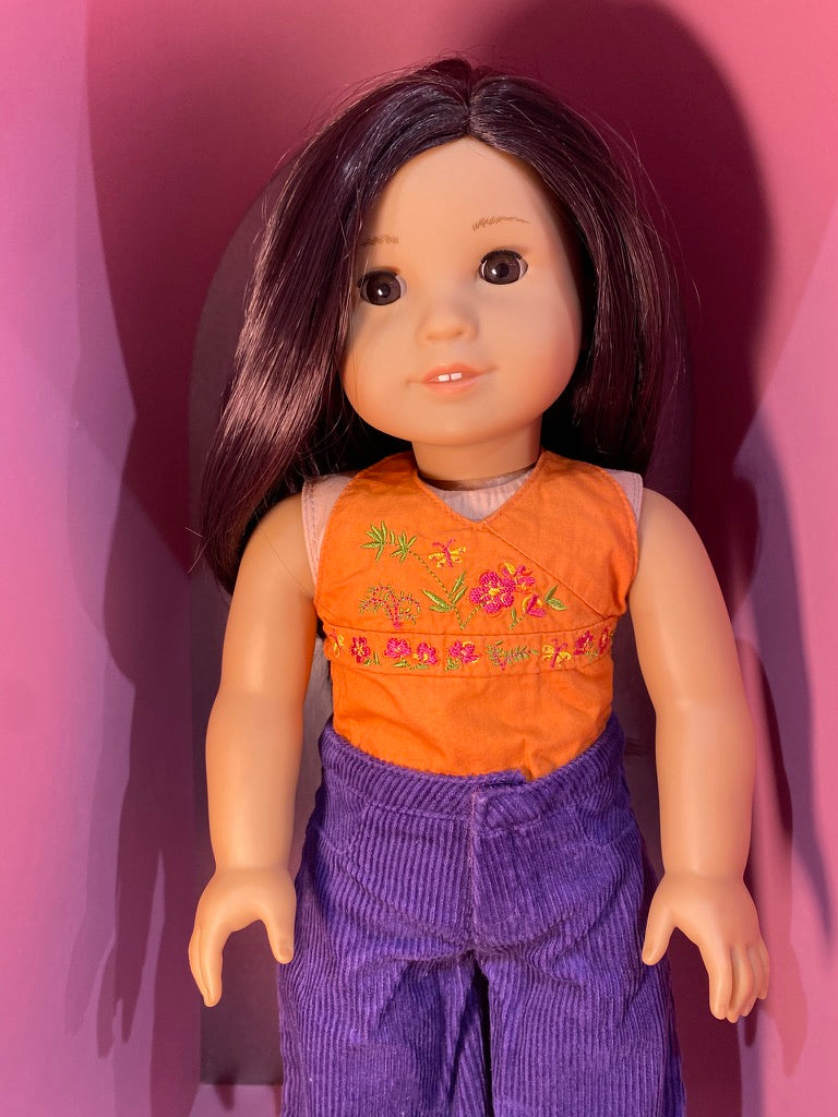 Muñeca American Girl Truly Me 18” – Cabello Castaño Oscuro | Pre-Loved